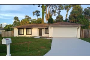 2573 Sw Cain Street, Port Saint Lucie