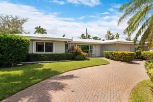 2720 SE 2nd Court, Pompano Beach, FL 33062 Sold 12/30/25