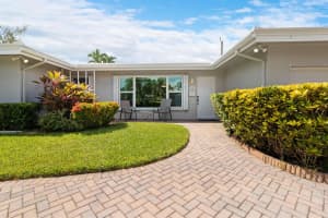 2720 SE 2nd Court, Pompano Beach, FL 33062 Sold 12/30/25