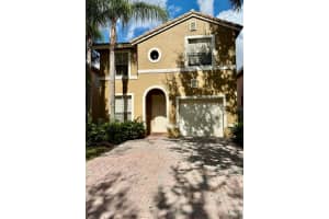 4411 Lake Lucerne Circle, West Palm Beach