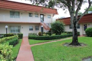 12008 Poinciana Boulevard 206, Royal Palm Beach