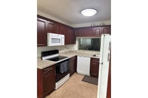 4692 Lucerne Lakes Boulevard 102, Lake Worth, FL 33467 - MLS#R11114404