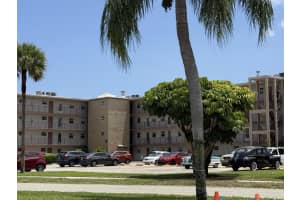 225 Bonnie Boulevard 411, Palm Springs, FL 33461 Sold 12/03/25