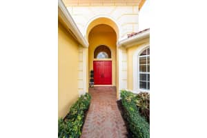 8821 Champions Way, Port Saint Lucie, FL 34986 - MLS#R11114457