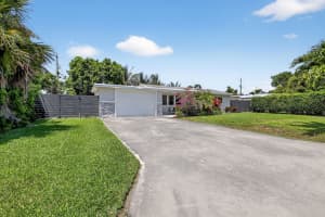 153 SE 30th Avenue, Boynton Beach, FL 33435 - MLS#R11114470