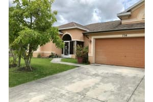 738 SE Lansdowne Avenue, Port Saint Lucie, FL 34983 - MLS#R11114500