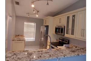 5262 Breadfruit Circle, Delray Beach, FL 33484 - MLS#R11114527
