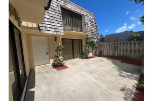 8 Lake Arbor Drive, Palm Springs, FL 33461 - MLS#R11114558