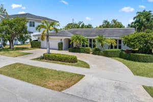 2331 NE 35 Drive, Fort Lauderdale, FL 33308 Sold 11/24/25