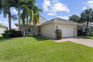 122 NW Swann Mill Circle, Port Saint Lucie, FL 34986 - MLS#R11114566