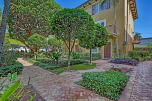 72 SE 6th Avenue C, Delray Beach, FL 33483 - MLS#R11114613