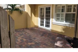 118 Lismore Lane, Jupiter, FL 33458 Sold 10/17/25