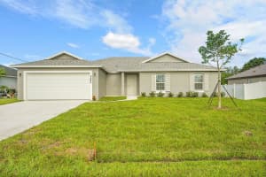 5884 NW Files Court, Port Saint Lucie, FL 34986 - MLS#R11114787
