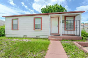 822 30th Court, West Palm Beach, FL 33407 - MLS#R11114791