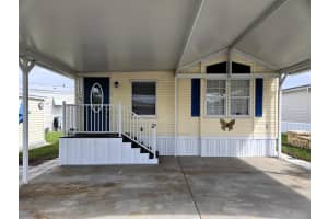 12240 SE 138th Boulevard 225, Okeechobee, FL 34974 - MLS#R11114796