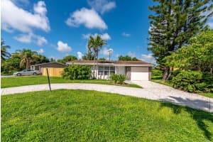 314 E Gateway Boulevard, Boynton Beach, FL 33435 - MLS#R11114815