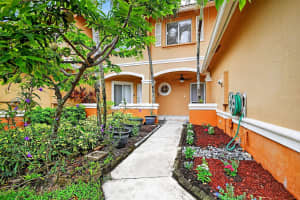 6085 Reynolds Street, West Palm Beach, FL 33411 - MLS#R11114840