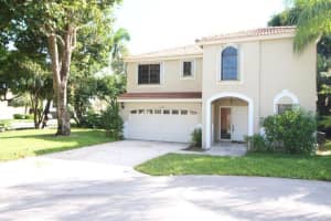 12570 Shoreside Lane, Wellington