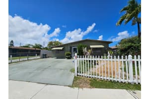950 W 36th Street, Riviera Beach, FL 33404 - MLS#R11114889