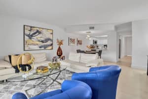 89 Deer Creek Road 112, Deerfield Beach, FL 33442 - MLS#R11114902