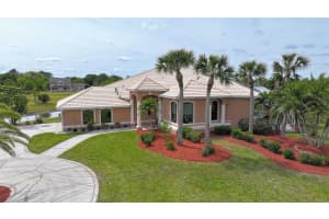 909 Preakness Place, Rockledge, FL 32955 - MLS#R11114907