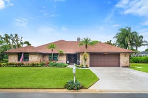 1919 Sw Little Oak Trail, Palm City