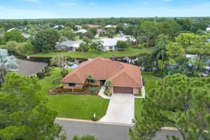 1919 SW Little Oak Trail, Palm City, FL 34990 Sold 10/09/25