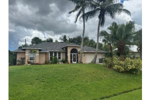 2449 Sw Aberdeen Street, Port Saint Lucie