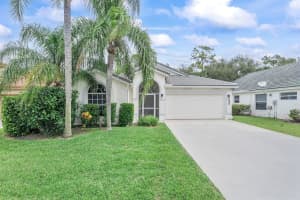 225 Preserve Court, Royal Palm Beach