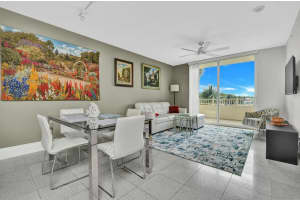 100 Ne 6th 203 Street 203, Boynton Beach