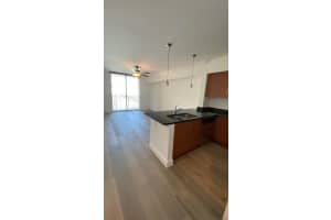 600 S Dixie Highway 652, West Palm Beach, FL 33401 - MLS#R11114932