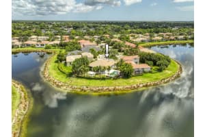 113 La Vida Court, Palm Beach Gardens, FL 33418 Sold 12/16/25