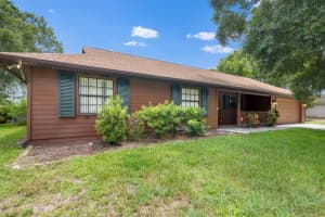 8416 105th Court, Vero Beach, FL 32967 - MLS#R11114959