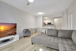 630 Sapodilla Avenue, West Palm Beach, FL 33401 - MLS#R11114980