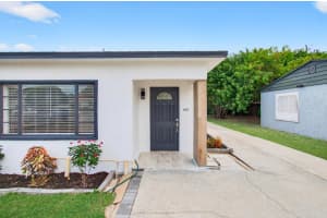 608 Fairfax Road, West Palm Beach, FL 33405 - MLS#R11114984