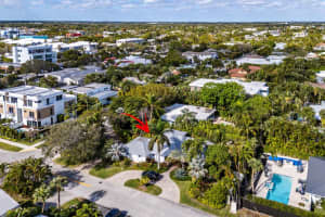 701 NE 2nd Street, Delray Beach, FL 33483 Sold 08/21/25