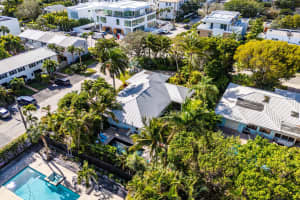 701 NE 2nd Street, Delray Beach, FL 33483 Sold 08/21/25