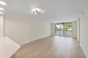 9575 Weldon Circle C313, Tamarac, FL 33321 - MLS#R11115027