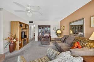 11 Kingswood A, West Palm Beach, FL 33417 Sold 10/31/25