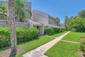 1605 S Us Highway 1 6d, Jupiter, FL 33477 - MLS#R11115065