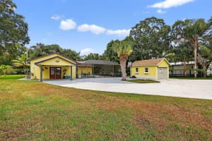 600 Gopher Hill Road, Fort Pierce, FL 34982 - MLS#R11115068
