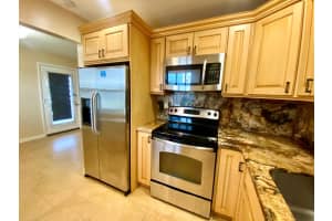 843 Flanders R, Delray Beach