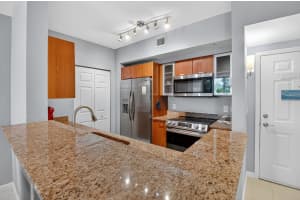 625 Casa Loma Boulevard 306, Boynton Beach, FL 33435 - MLS#R11115117