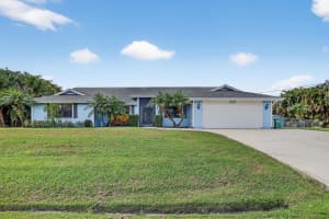 2122 Cadiz Avenue, Port Saint Lucie, FL 34953 - MLS#R11115125