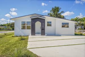 928 Market Street, West Palm Beach, FL 33401 - MLS#R11115204