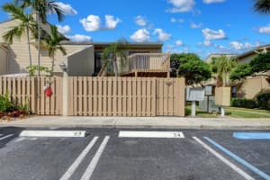 614 Executive Center Drive 205, West Palm Beach, FL 33401 - MLS#R11115211