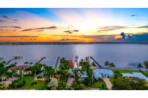 2672 Nw South Shore Road, Stuart
