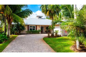 2672 NW South Shore Road, Stuart, FL 34994 - MLS#R11115212