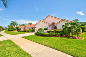 474 Carmel Drive, Melbourne, FL 32940 - MLS#R11115238