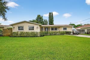 2305 Bermuda Drive, West Palm Beach, FL 33406 Sold 09/09/25